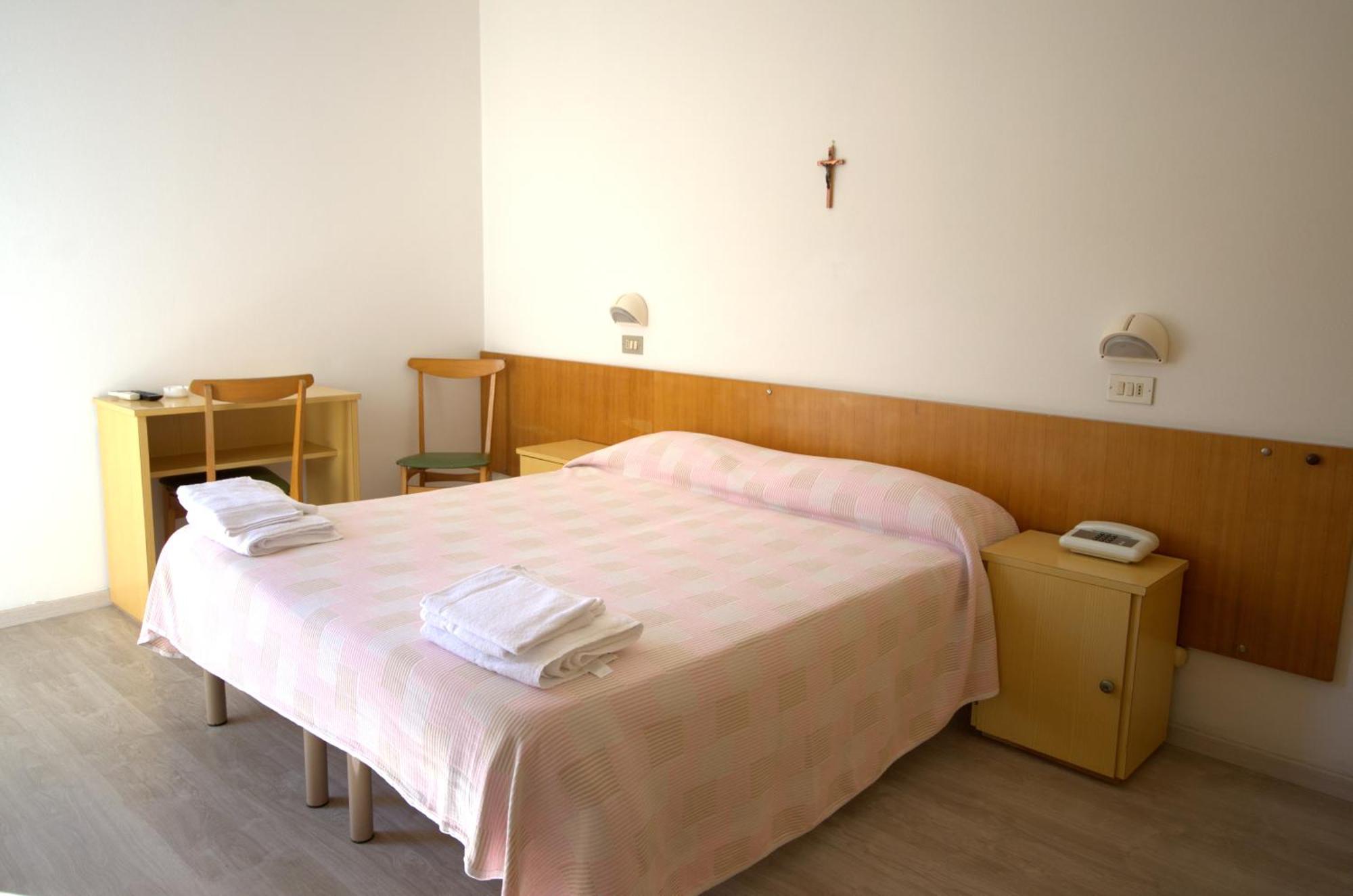 Hotel Villa Alberta B&B 체제나티코 객실 사진
