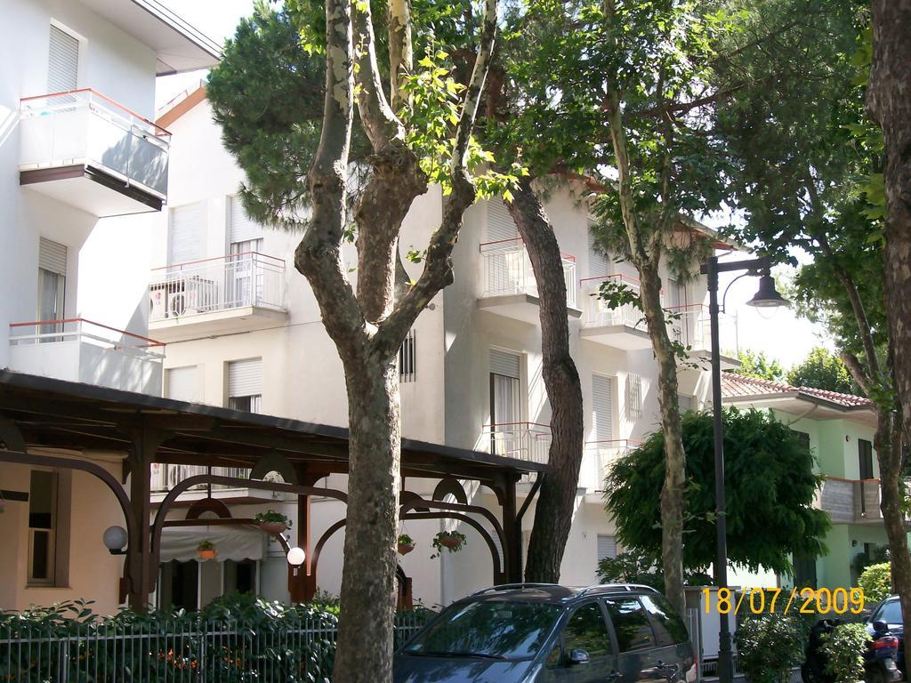 Hotel Villa Alberta B&B 체제나티코 외부 사진